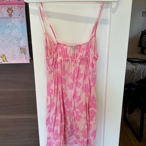 Y2K pink Hawaiian style floral dress - Picture 2 of 2